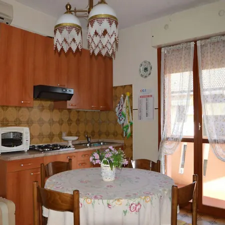 Comfortable Family Flat Near Ponente